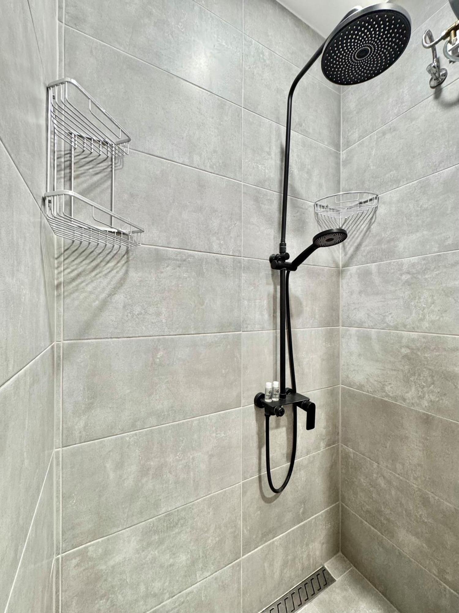 Top Centre 2Bed Apartment For 5 Guests 2 Minutes From High Street بلوفديف المظهر الخارجي الصورة